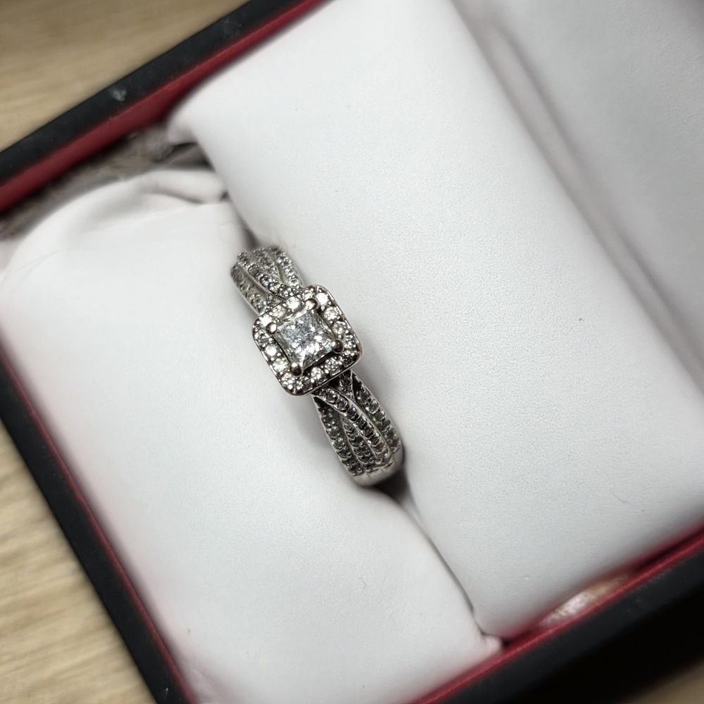 Silver Diamond Ring With Split Shank Design - image 6